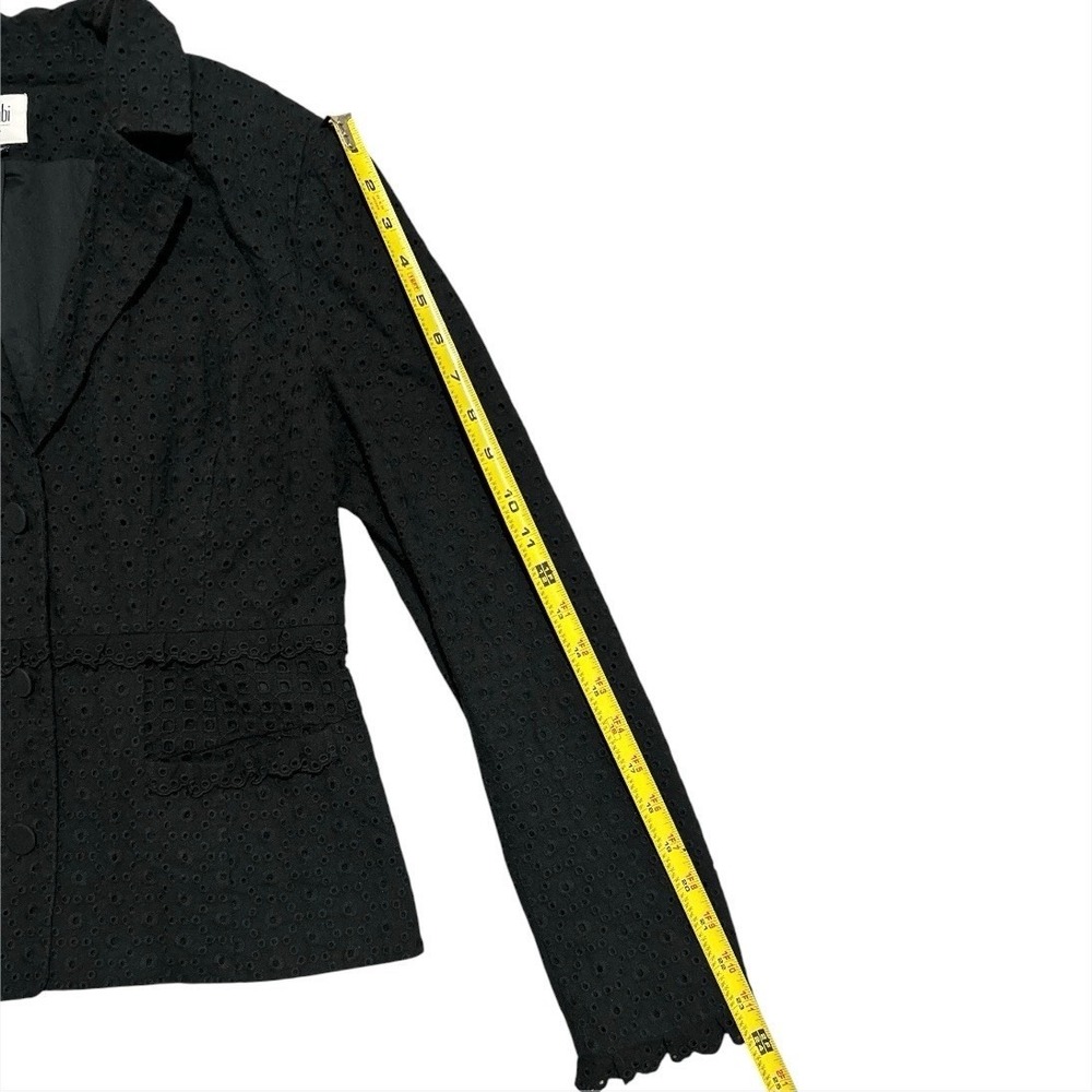 Cabi Women's Flamenco Black Eyelet Blazer Jacket Size 4 Capsule Wardrobe Career - Picture 6 of 7